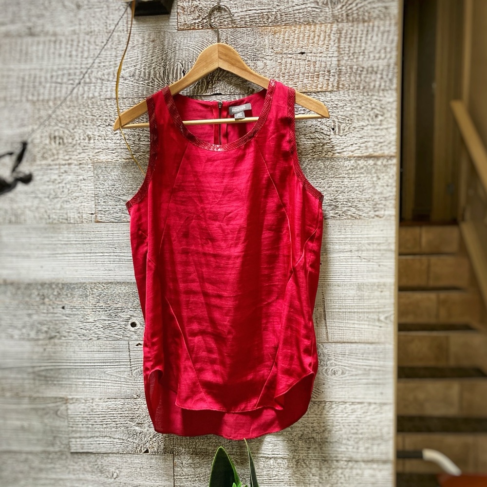 3/$30 | Kenneth Cole Reaction | Silky Tank Top w/ Faux Snakeskin Trim - M, Red